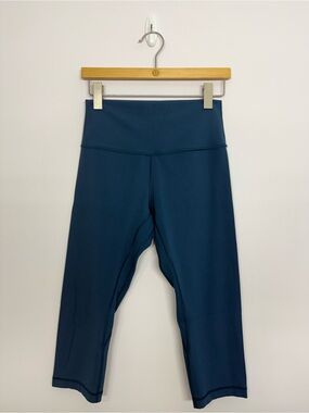Lululemon Align Crop 19” Blue Teal Size 8